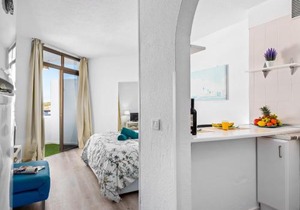 419 beautiful summerland studio, wi fi sat tv