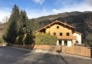 450 m² House ∙ 9 bedrooms ∙ 20 guests