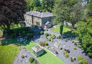 465 m² House ∙ 5 bedrooms ∙ 12 guests