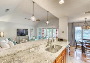 4654 Tennis Club Villa