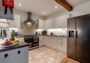 5 bedroom accommodation in Sculthorpe, Fakenham