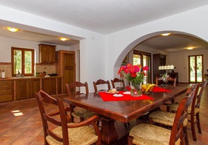5 bedroom accommodation in Koromacno