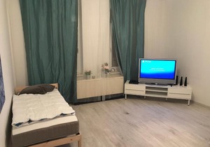 !!!! 5 min to HANNOVER MESSE FAIR 2 room apartment with kitchen !!!!