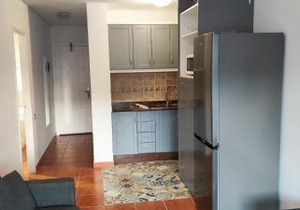 5 min walk from Yumbo 310