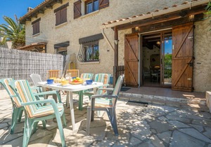 50 m² Accommodation ∙ 2 bedrooms ∙ 6 guests