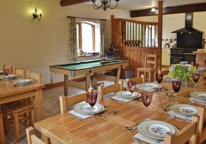 6 bedroom accommodation in Somersal Herbert, near Ashbourne