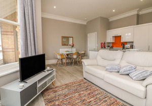 6 Belgrave Apartments