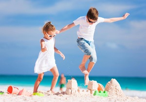 6 berth caravan at Felixstowe Beach Holiday Park in Suffolk ref 55024SW