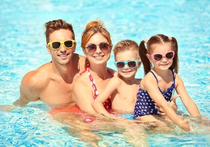 6 berth caravan for hire at Broadland Sands in Suffolk ref 20077BS