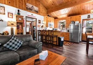 61 m² House ∙ 2 bedrooms ∙ 3 guests