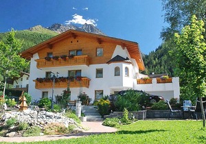 62 m² Apartment ∙ 2 bedrooms ∙ 6 guests