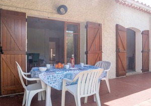 63 m² Resort ∙ 2 bedrooms ∙ 4 guests