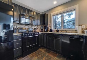 690 Disciples Village Condo