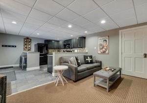 691 Disciples Village Condo