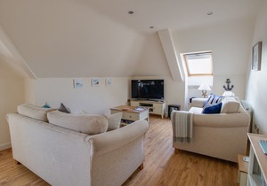 7 Harbour Reach, WEYMOUTH