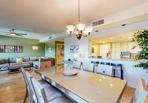 7169 Harbourside II with Beautiful Marina Views!