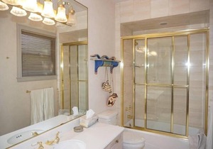 720 Bleeker St W (203146-7808) - 5 Br Home