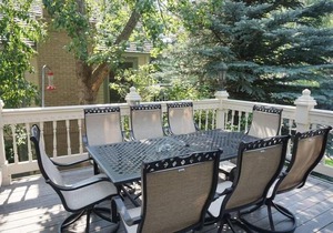 720 Bleeker St W (203146-7808) - 5 Br Home