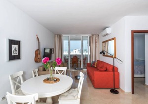 73 m² Apartment ∙ 2 bedrooms ∙ 4 guests
