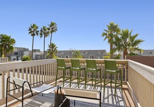 74 m² Condo ∙ 2 bedrooms ∙ 6 guests