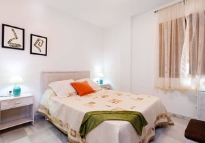 75 m² Apartment ∙ 3 bedrooms ∙ 5 guests