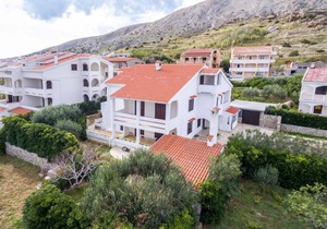 77 m² Apartment ∙ 2 bedrooms ∙ 5 guests