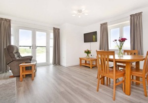 77 m² Apartment ∙ 3 bedrooms ∙ 6 guests