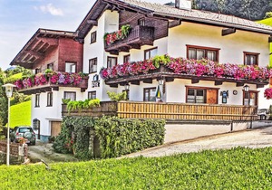 80 m² Apartment ∙ 2 bedrooms ∙ 5 guests