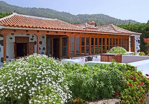 80 m² House ∙ 2 bedrooms ∙ 6 guests