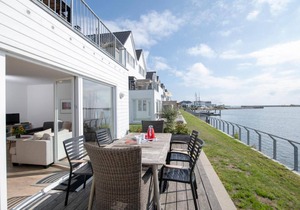 83 m² Apartment ∙ 2 bedrooms ∙ 4 guests