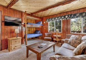 83 m² Cabin ∙ 1 bedroom ∙ 4 guests