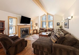 9 Hoodoo Home with XBOX 360
