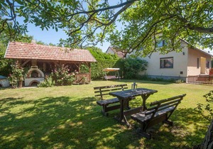 90 m² Apartment ∙ 3 bedrooms ∙ 8 guests