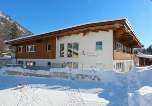 90 m² Apartment ∙ 2 bedrooms ∙ 4 guests