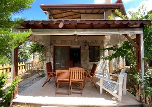 90 m² Villa ∙ 2 bedrooms ∙ 4 guests