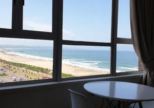 904 Tenbury Beach Apartment