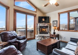 91 m² Condo ∙ 2 bedrooms ∙ 6 guests