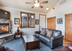 91 m² Condo ∙ 2 bedrooms ∙ 6 guests