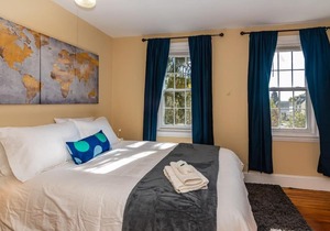 915CountyLineRoad Luxury Mainline Train Colleges