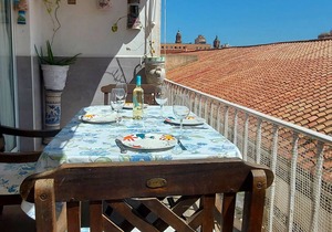 94 m² Apartment ∙ 2 bedrooms ∙ 4 guests