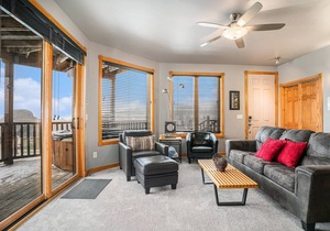 94 m² Condo ∙ 2 bedrooms ∙ 6 guests