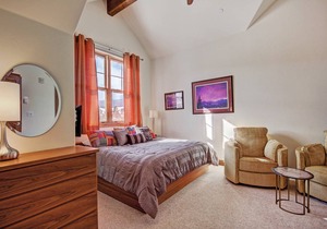 96 m² Condo ∙ 2 bedrooms ∙ 6 guests