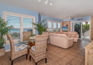 99 m² Condo ∙ 3 bedrooms ∙ 6 guests