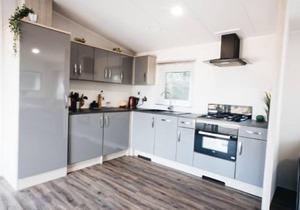 A superior lodge 2 that sleeps 6 guests in 2 bedrooms