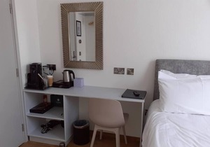 A Unique space in the heart of Canterbury offering 4 suites and 2 rooms