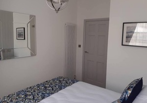 A Unique space in the heart of Canterbury offering 4 suites and 2 rooms