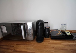 A Unique space in the heart of Canterbury offering 4 suites and 2 rooms