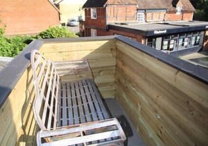 A Unique space in the heart of Canterbury offering 4 suites and 2 rooms