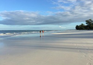 A wonderful Beach property in Diani Beach Kenya - a dream holiday place