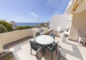 A08 - Magnolia Sea View Apartment